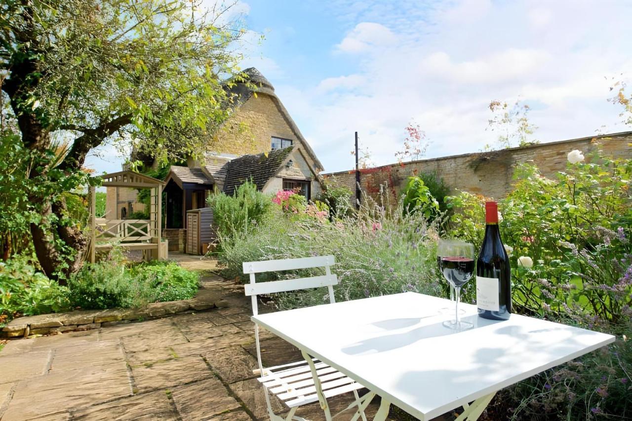 The Thatch Chipping Campden Exterior photo